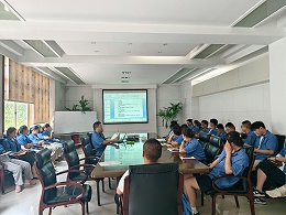 赋能团队，聚力前行 | 龙达数码印花组织开展销售体系专项技能培训