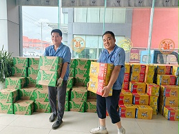 龙达数码印花公司夏日送清凉 温情关怀暖人心